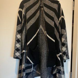 ii sisters draped black and white long open cardigan